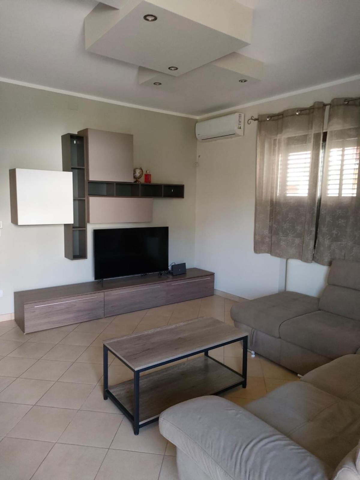 Denia'S Home سانت أوْفيمِيا لاميتْسْيا المظهر الخارجي الصورة
