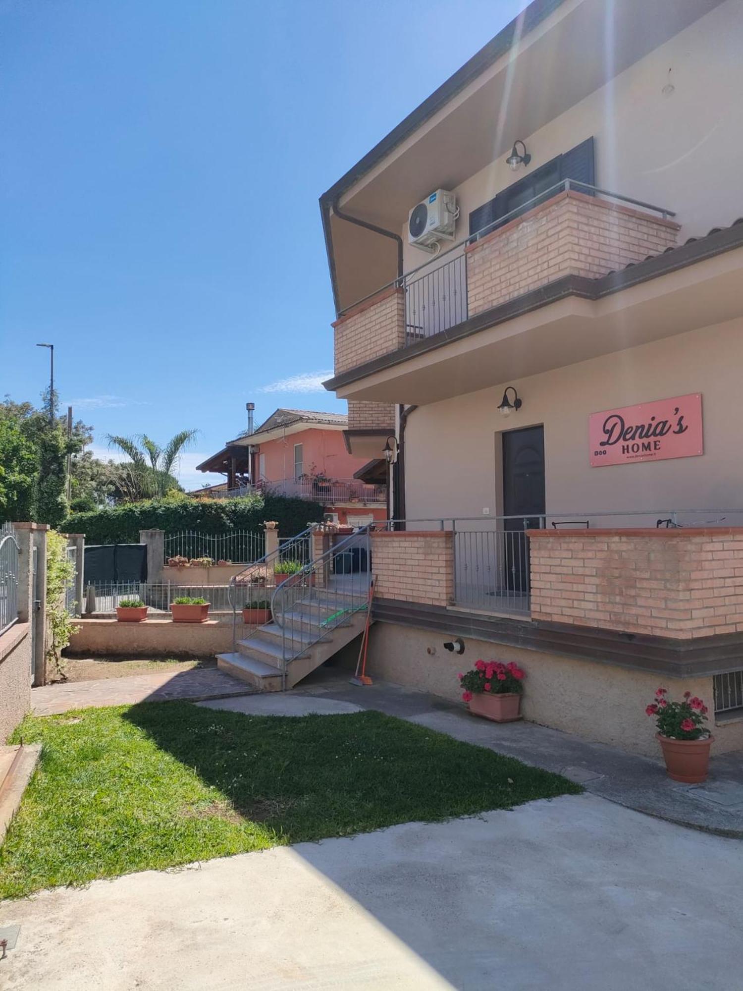 Denia'S Home سانت أوْفيمِيا لاميتْسْيا المظهر الخارجي الصورة